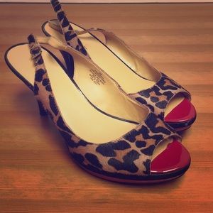 Size 10 Nine West peep toe heels